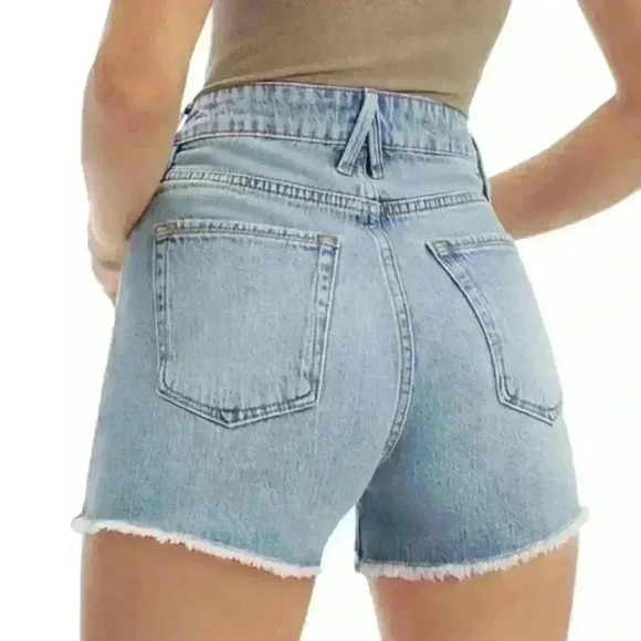 Good American Cut Off Denim Shorts in Blue 685 size 28 - Picture 3 of 7